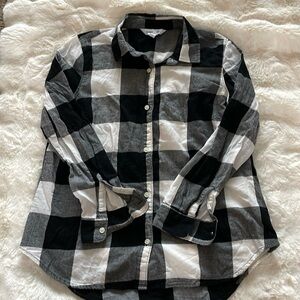 Women’s Old Navy Classic Shirt